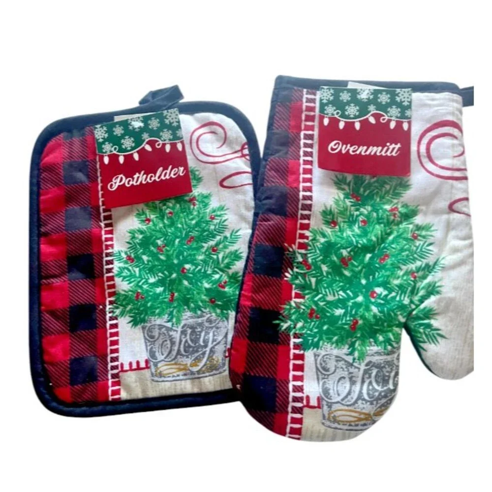 Christmas Tree Oven Mitt Potholder Set of 2 Joy Red Black Buffalo Plaid Winter